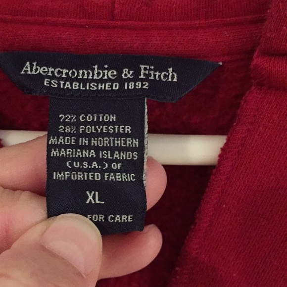 Abercrombie Red Hoodie Sweatshirt! - Picture 4 of 4